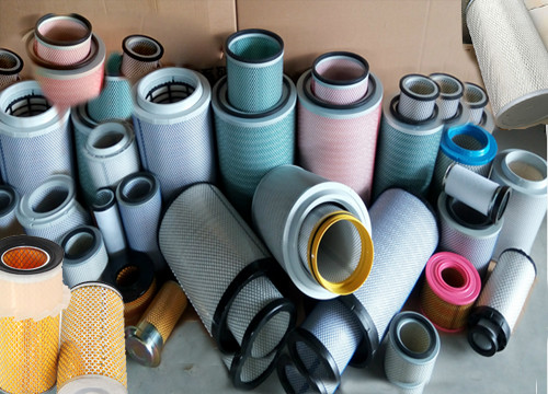 Dernière affaire concernant Filtre à air de générateur FS1285 Filtre à air de générateur LF16238 Filtre pour véhicules utilitaires K1642Iveco Nettoyeur d'air K1025 87139-0N010 Crown GRS20 Filtre propre