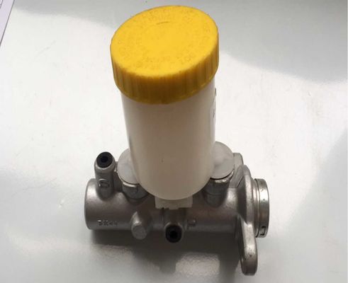 OEM 46010-25g00 Cylindre ASSY OEM # 46010-25G00 Maître de freinage Cylindre 46010-25G00 Adapté pour le ramassage (D21) 2.4 2.5 2.7 4WD Maître de freinage Cylindre pompe 46010-25G00 Pour le pick-up Nissan Navara 1986-2008